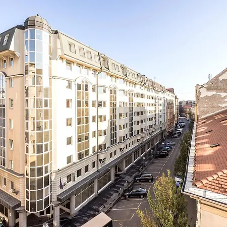 Spacious Three-bedroom In The Centre Budapeszt